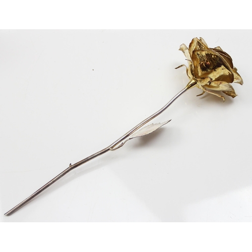 1099Q - An unusual solid silver and silver gilt rose, London 1978, makers mark poorly struck but believed to... 