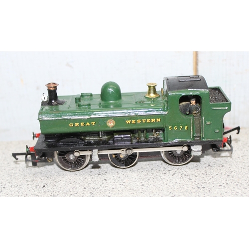 1539 - 3 boxed Hornby Railways scale models to incl OO gauge: R.041 GWR 0-6-0 Pannier Tank loco, R. 154 S. ... 