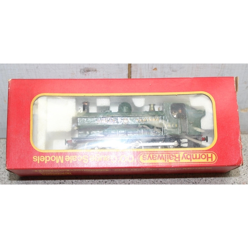 1539 - 3 boxed Hornby Railways scale models to incl OO gauge: R.041 GWR 0-6-0 Pannier Tank loco, R. 154 S. ... 