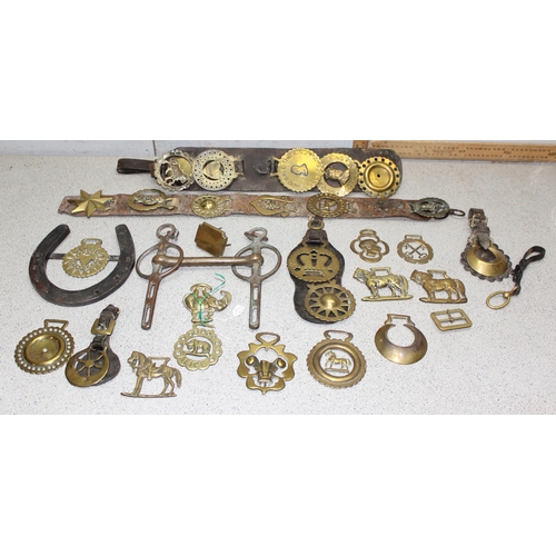 1784 - Victorian and later horse brasses, some on leather straps, horse shoe etc