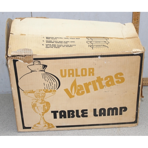 267 - Vintage Valor Veritas Canterbury oil lamp G.8030 with white ribbed design shade in box