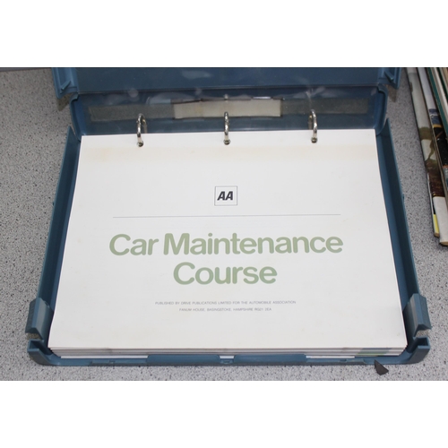 717 - Qty of vintage car and motoring magazines and an AA Car Maintenance Course in case