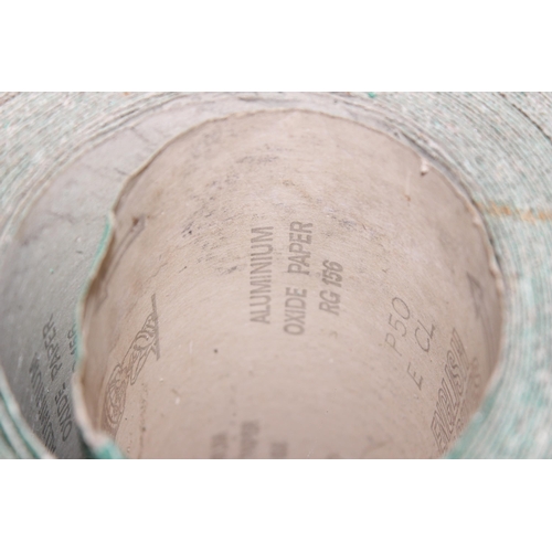 814 - Large roll of aluminium oxide paper