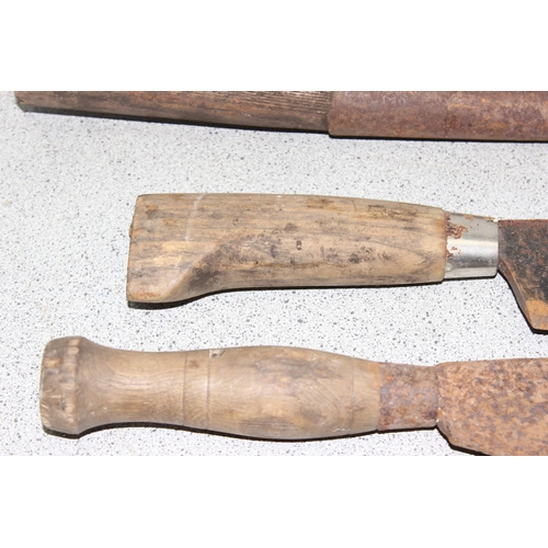 816 - Qty of mixed vintage cutting tools