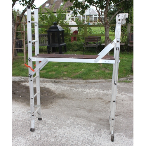 820 - Abru 21005 2 section aluminium platform ladder