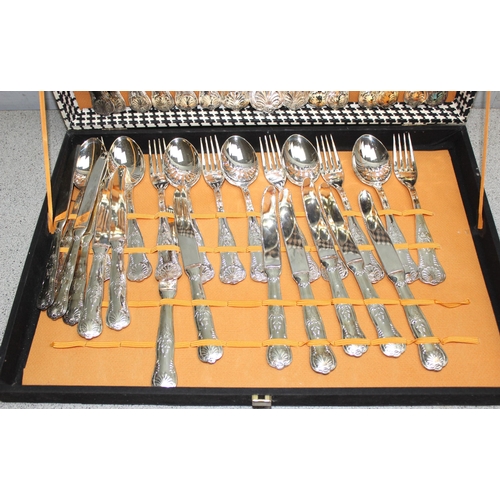 1064 - Vintage 12 setting silver plated kings pattern cutlery set approx 3.5kg