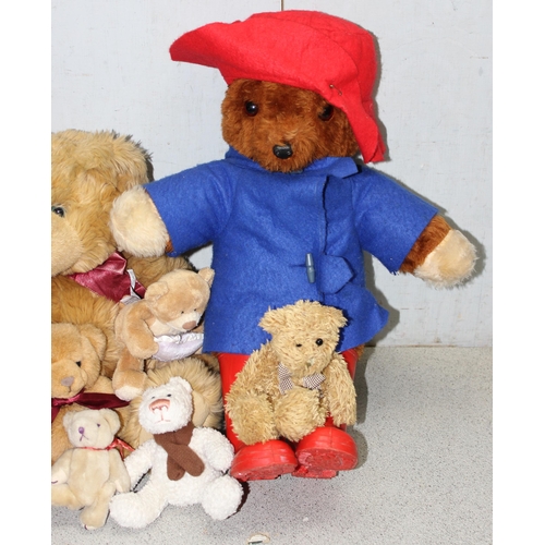 1514 - Qty of stuffed teddy bears to include a Paddington bear