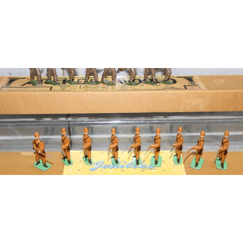 1524 - Qty of Vintage Britain's and Johillco hand painted toy soldiers to include British Infantry, Boer Wa... 