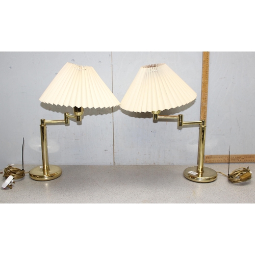 255 - Pair of brass swivel table lamps with shades