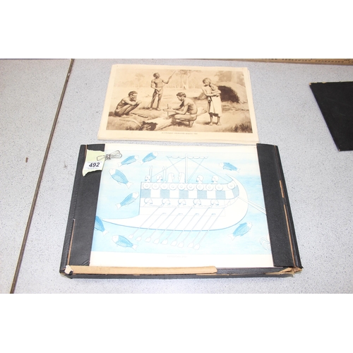 499K - A folio of approx 180 teaching pictures, mainly historical related, early 20th century, some in colo... 