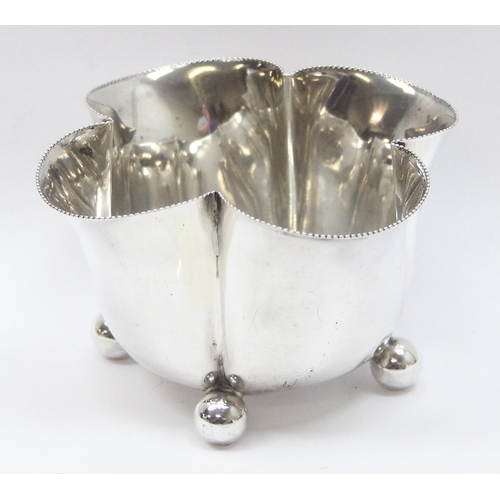 1080A - A Victorian silver bonbon dish of quatrefoil form, London 1898 by Horace Woodward & Co Ltd, approx 7... 