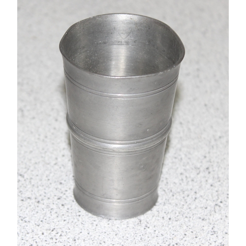 1065C - A German Etain Sigg Zinn pewter flagon and 6 shot glasses, approx 1.6kg gross