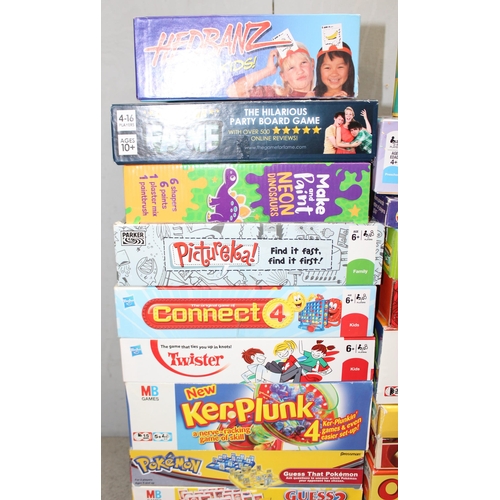 1551 - Large qty of board games and others to include Kerplunk, Operation and Guess Who