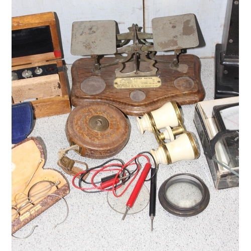 668 - Qty of misc items to include postage scales, vintage spectacles, graduated weights and opera glasses