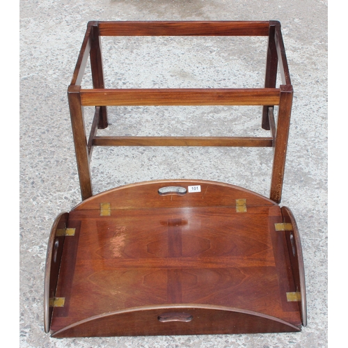 101 - A vintage folding mahogany butler's tray on stand, approx 90cm wide x 71cm deep x 56cm tall