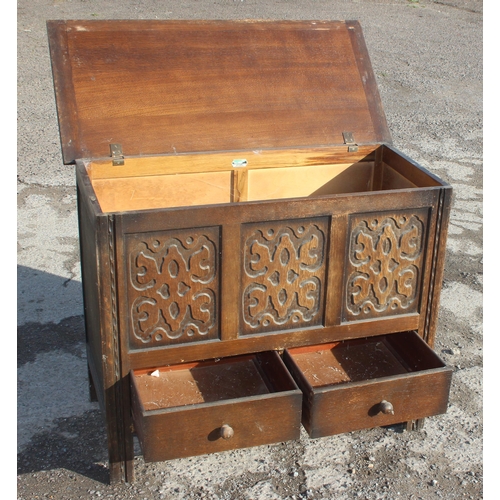 95 - An antique style Heathland Furniture oak blanket box with 2 drawers, approx 105cm wide x 50cm deep x... 