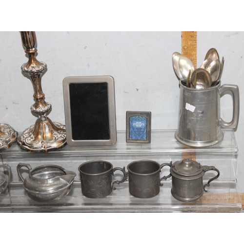 1006 - Qty of assorted antique and later silver plate and pewter items etc, approx 8.2kg gross