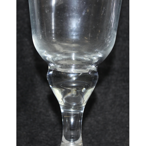 1601 - Set of 6 glass antique style tulip shaped wine glasses