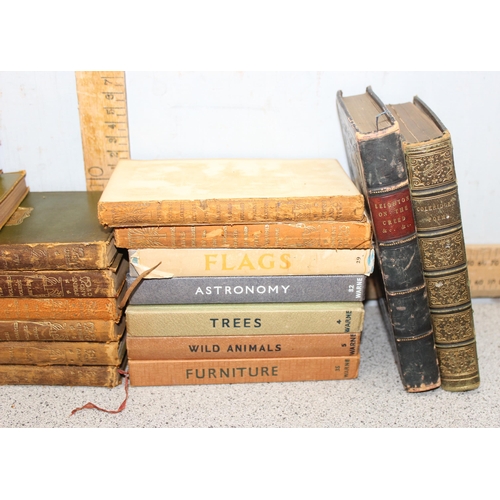 501 - Qty of assorted antique and later books to inc leather bound and Observer etc