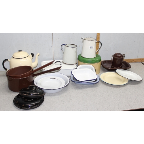 1741 - A large qty of assorted vintage enamelware