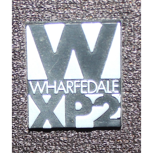 753 - A pair of Wharfedale XP2 speakers