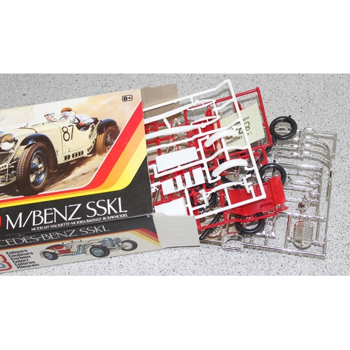 1560 - 3 Vintage Model kits to include 2 Matchbox 1:32 scale Classique Mercedes-Benz SSKL and an Auto Union... 