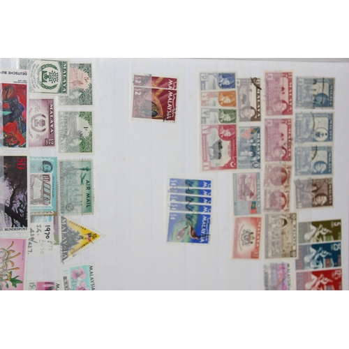 510 - Large qty of stamps in 10 albums containing GB, rest of the world, mainly 20th century