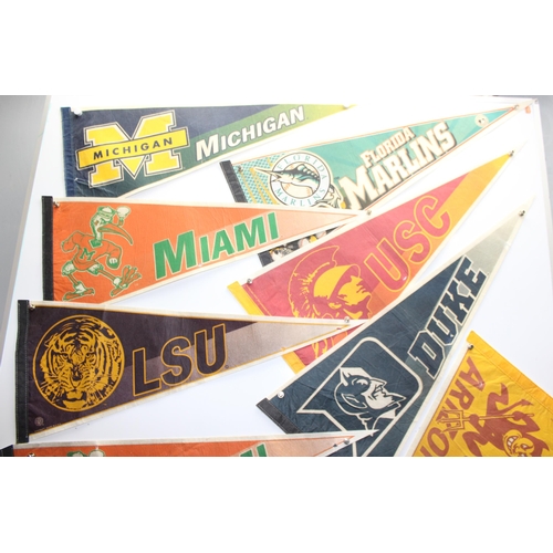 732 - Qty of vintage American sports wall pennant flags, mainly Baseball and American Football