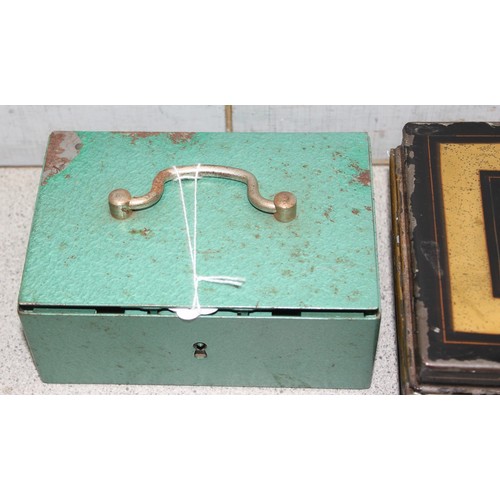 1783A - Assorted vintage brass items to incl letter box, trivet, chargers, cash tins etc