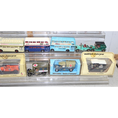 1524 - Qty of vintage diecast vehicles, some boxed to incl Matchbox, Old Fire, Corgi, Yesteryear etc