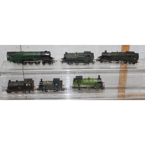 1534 - Assorted OO gauge steam engine locomotives/shunters to incl Hornby and Grafar etc