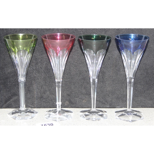 1630 - Set of 4 harlequin 'Hafnia' cocktail drinking glasses signed Val St Lambert, each approx 20cm tall