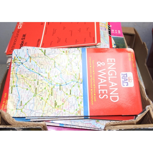 512 - Large qty of road maps to incl Michelin and RAC, and Ordinance Survey maps