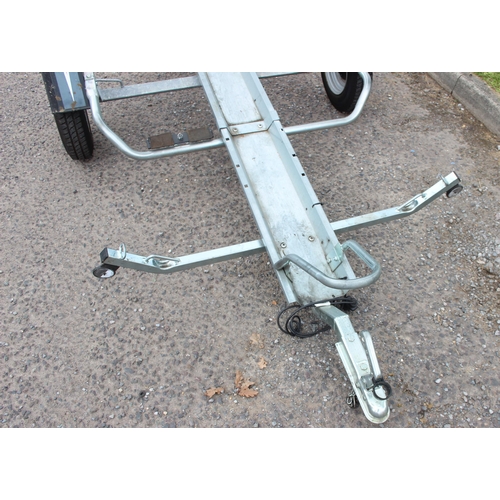 701 - 2016 Erde SAS single motorcycle trailer with lights, with tyres, breakaway chain, only used 5 or 6 t... 