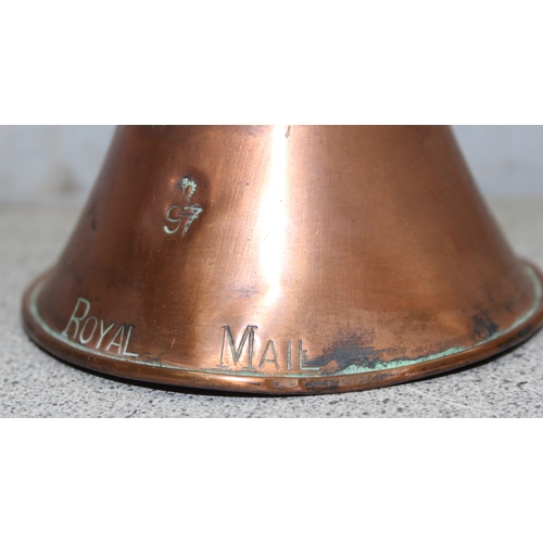 1441 - A late 19th/ early 20th century Royal Mail copper coaching horn with brass crest in relief, stamped ... 