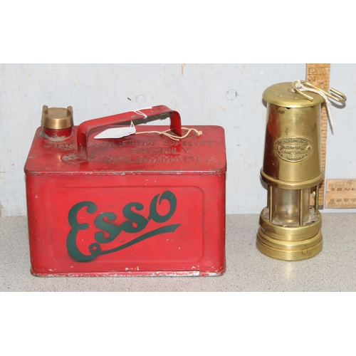 1765 - Ferndale solid brass coal mining lamp with wick and paraffin reservoir, approx 22cm tall, and a red ... 