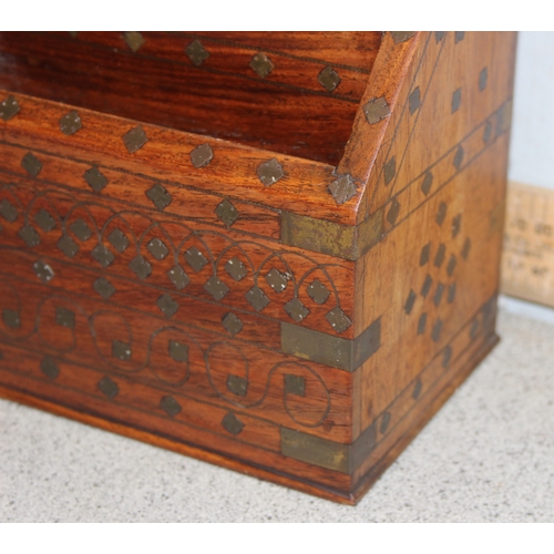 279 - Small wooden four drawer table top jewellery/trinket cabinet with lined drawers, approx 24cm x 21cm,... 