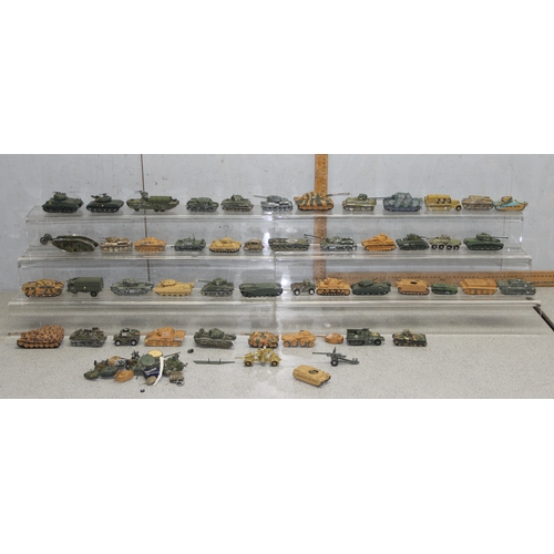 1551 - Qty of plastic vintage toy military vehicles, mostly tanks