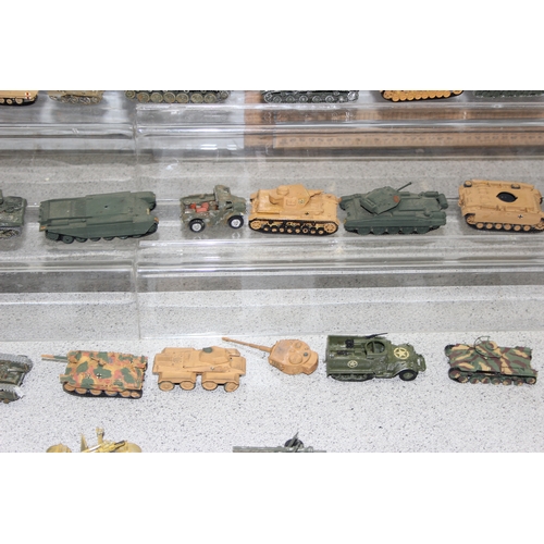 1551 - Qty of plastic vintage toy military vehicles, mostly tanks