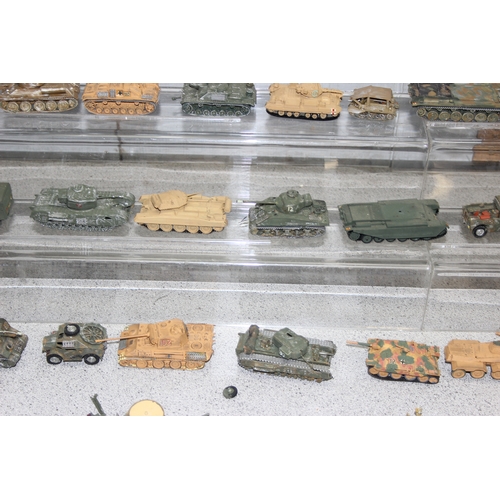 1551 - Qty of plastic vintage toy military vehicles, mostly tanks