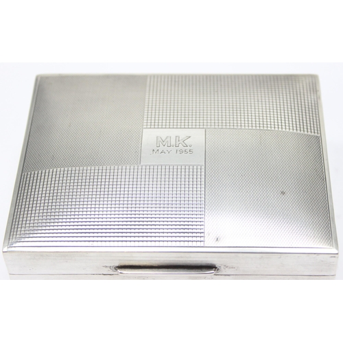 1017 - A mid-century silver cigar or cigarette box, Birmingham 1954 by Turner & Simpson, approx 11cm wide, ... 