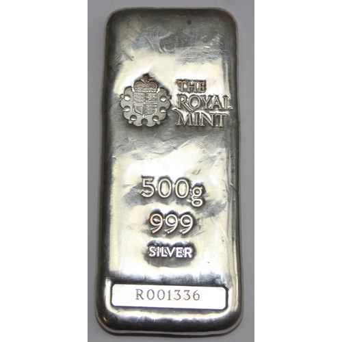 1261 - A Royal Mint 500g cast silver bar or ingot, made from .999 pure silver