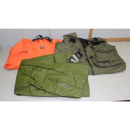 741 - Crivit fishing gillet, HH waterproof bib and brace XXL and a new with tags HH green waterproof pair ... 