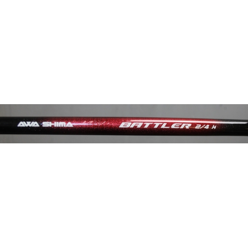 747 - 1 piece Awa Shima battlen 2.4K rod and a Maver moby dick 12ft beach caster new with tags