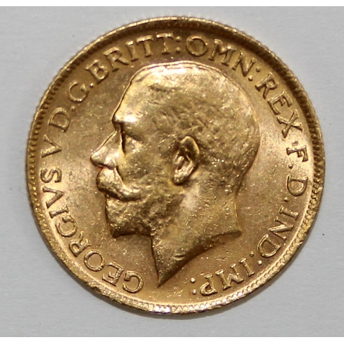 1207 - British Gold Coins - George V (1910-1936), 1914 gold full sovereign coin, London mint, approx 8.02g ... 