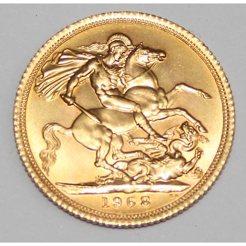 1225 - British Gold Coins - Queen Elizabeth II (1952-2022), 1968 gold full sovereign coin, London mint, app... 