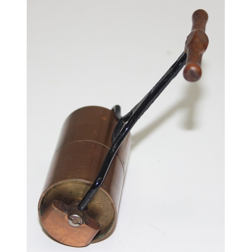 1646 - A miniature vintage hand made copper and wooden garden roller, superb quality with weighted base to ... 