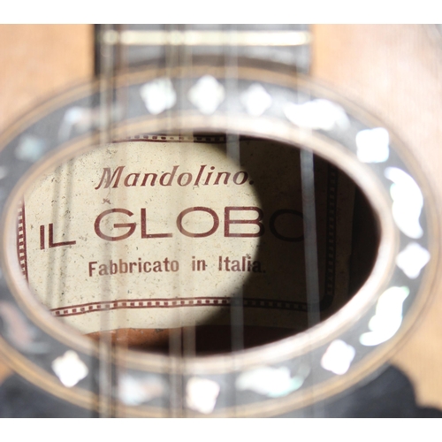 612 - Vintage boxed Il Globo Mandolin