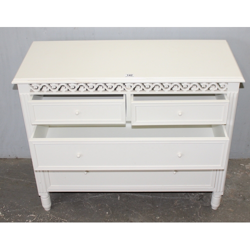 142 - Modern white 2 over 3 chest of drawers with pierced detailing, approx. 90cm W x 36cm D x 76cm H