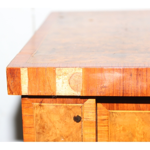 148 - An antique Walnut veneered 6 drawer wellington  table top collectors chest of drawers, approx 40 cm ... 